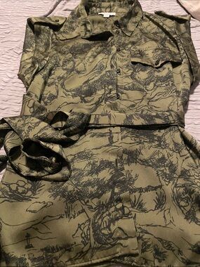 Topshop Olive Green Printed Shirt Dress with Black Sketch Print